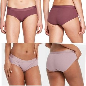2 Pair of Auden Panties